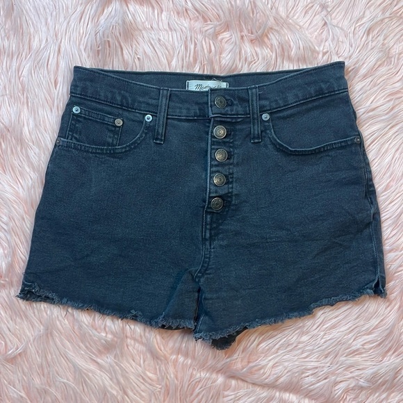 Madewell Black High Rise Mom Jean Button Up Jean Shorts Size 26 Woman’s - Picture 1 of 6